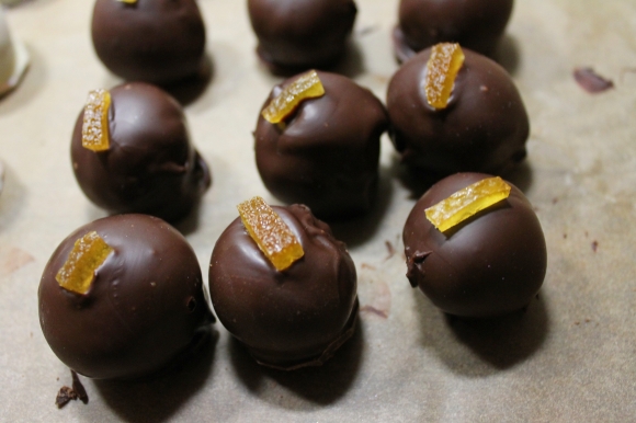 gløgg og hindbærkugler, chokolade tørrer, december 2012